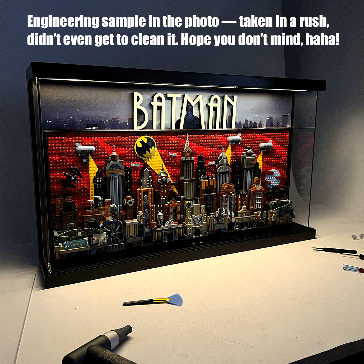 【Premium】 Display Case for LEGO 76271 Batman Gotham