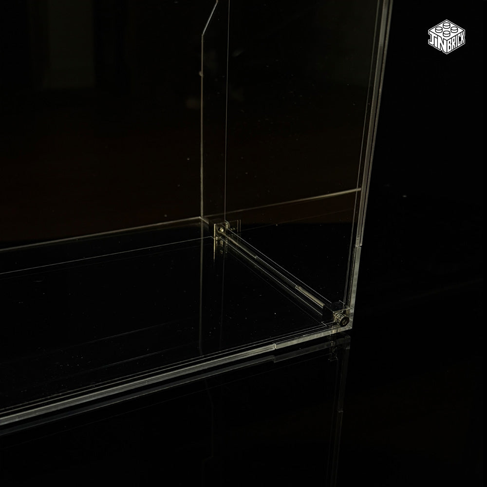 Lego wall display frame with acrylic dust cover
