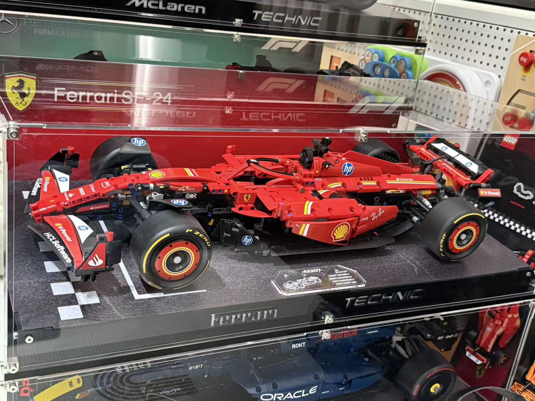 【Premium】Acrylic Display Case for Lego TECHNIC 42207 Ferrari SF-24 F1