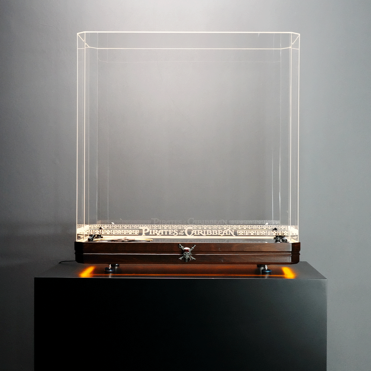 【Premium】LED Display Case for LEGO 10365 Jack Sparrow’s Pirate Ship